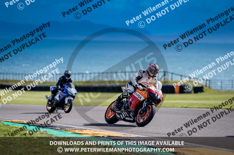 anglesey no limits trackday;anglesey photographs;anglesey trackday photographs;enduro digital images;event digital images;eventdigitalimages;no limits trackdays;peter wileman photography;racing digital images;trac mon;trackday digital images;trackday photos;ty croes